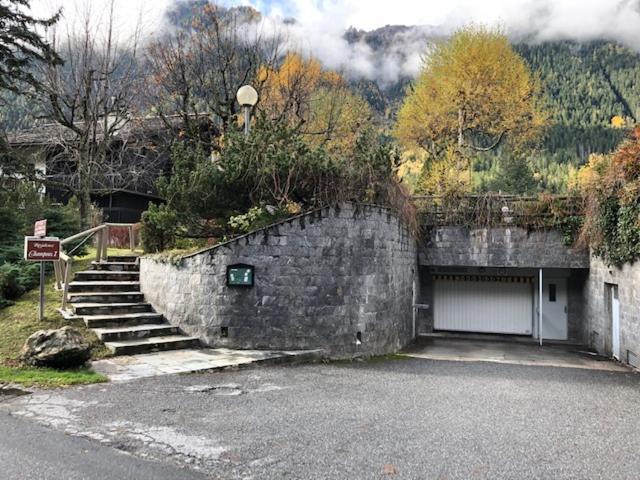 Studio Au Calme Avec Jardin Et Vue Mont-Blanc Chamonix ภายนอก รูปภาพ